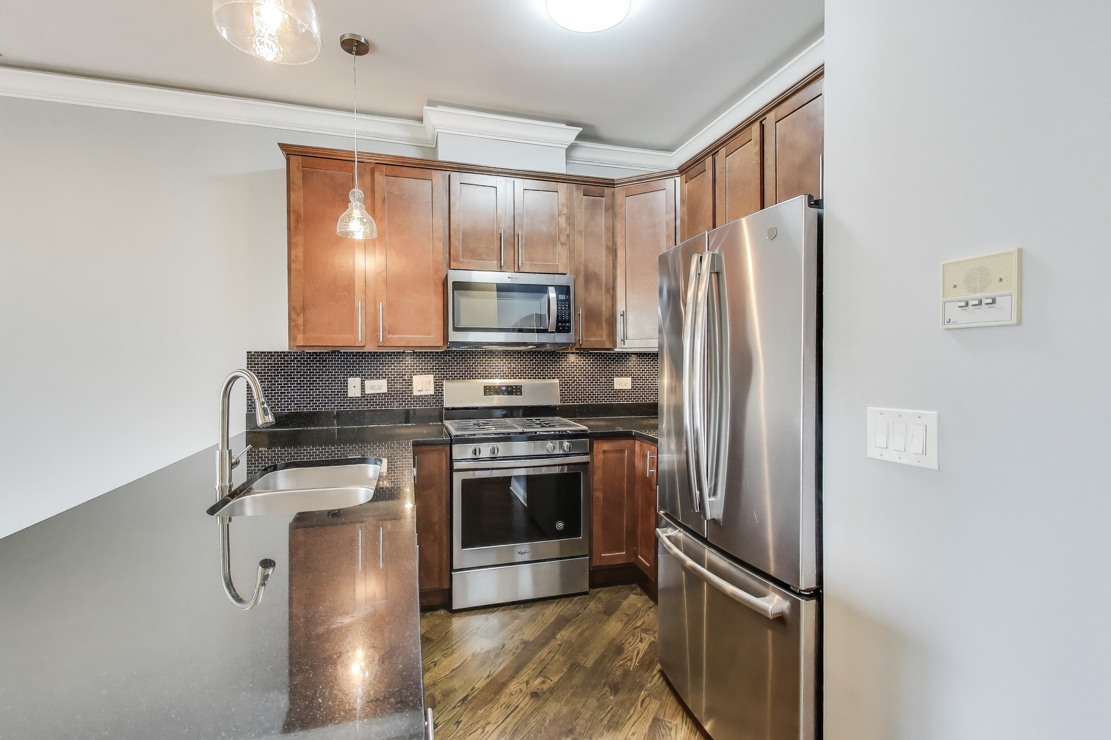2812 W Chicago Ave Property Photo 11