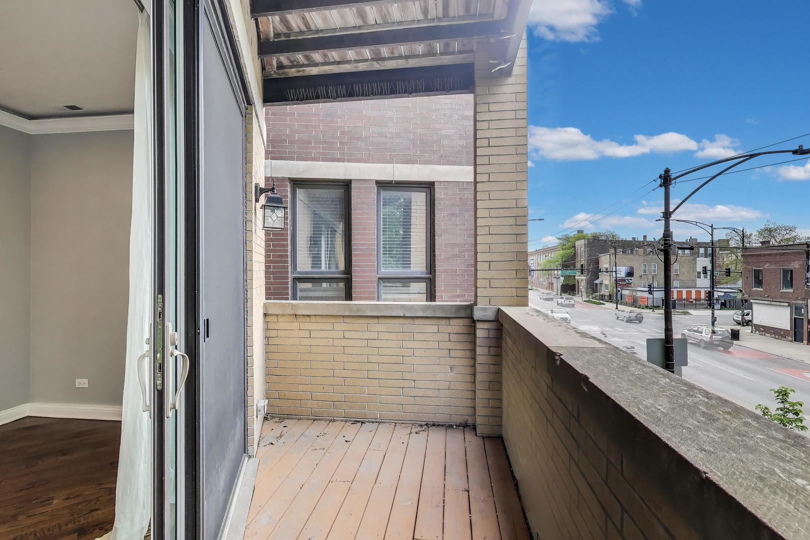 2812 W Chicago Ave Property Photo 28