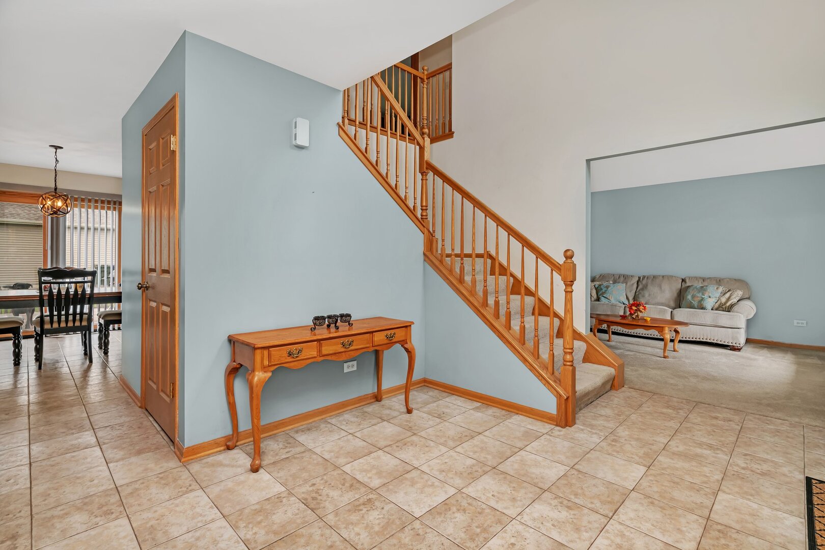 601 High Grove Drive Property Photo 4