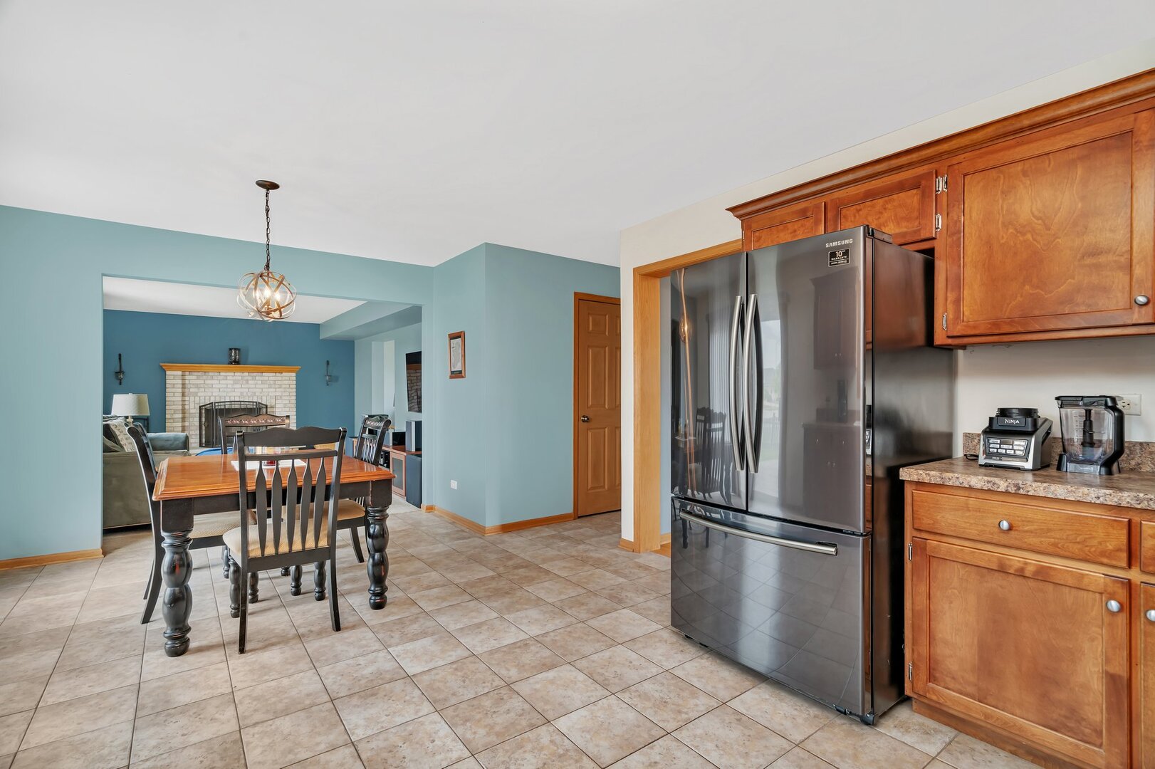 601 High Grove Drive Property Photo 13