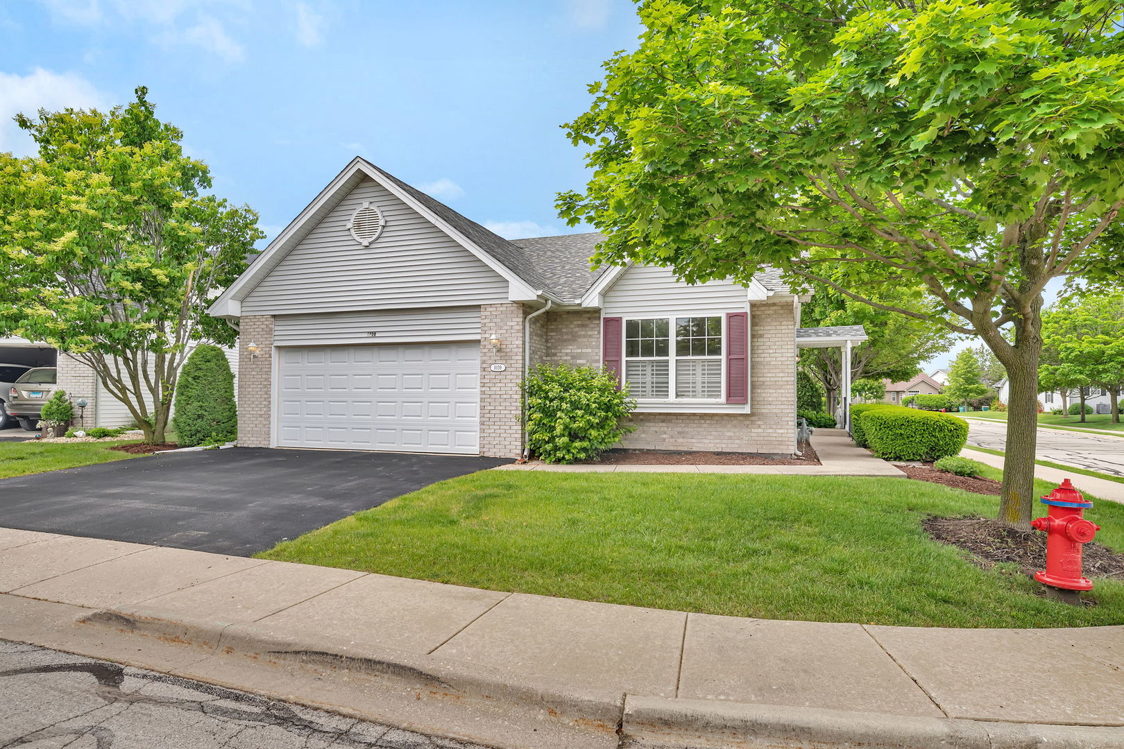 1039 Stewart Ct Property Photo 1