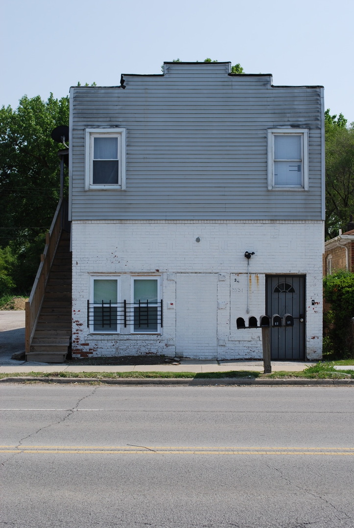 3331 W 135th Street Property Photo 1