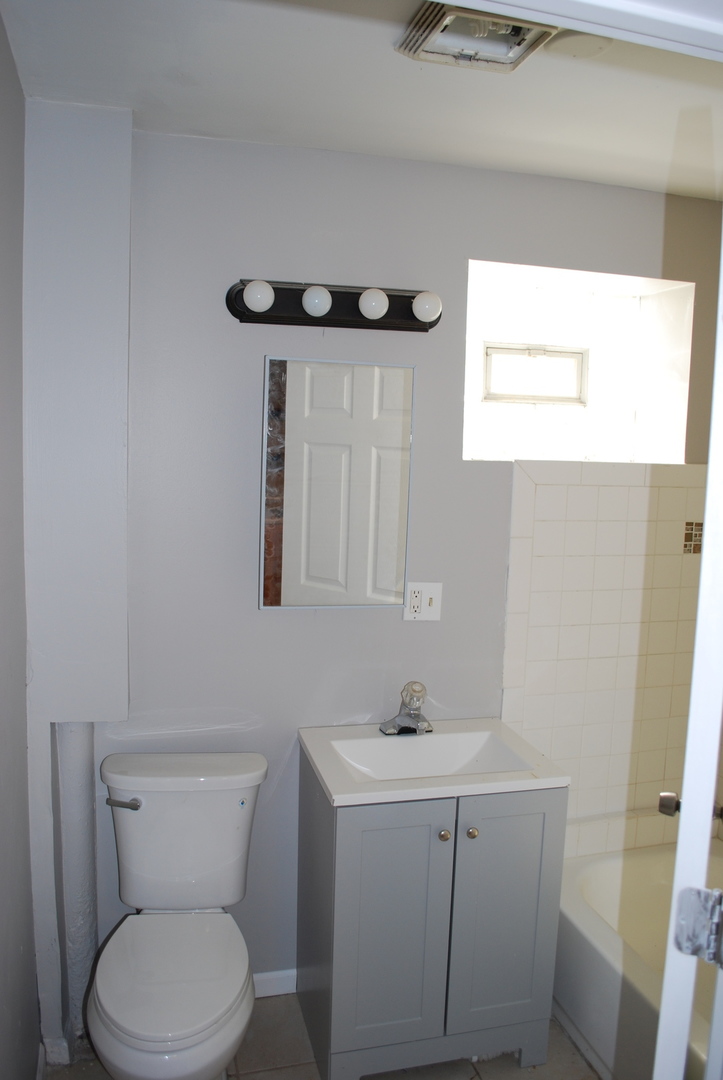 3331 W 135th Street Property Photo 7