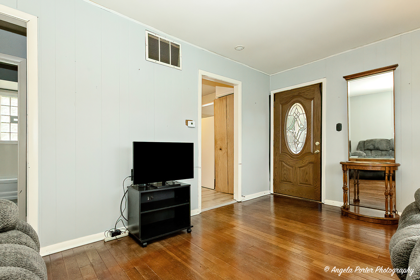 1720 Rogers Avenue Property Photo 4