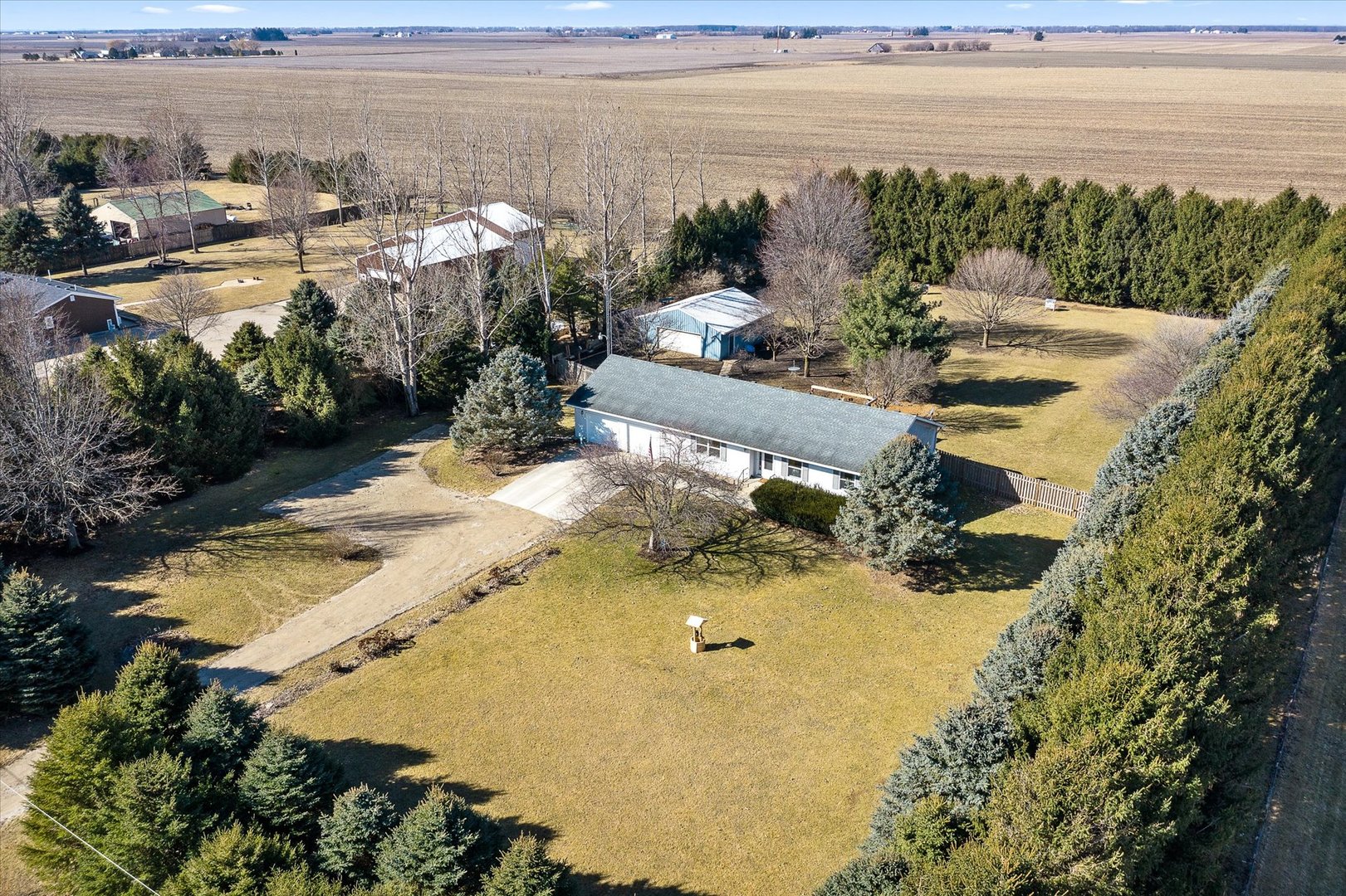 4461 N Il State Route 23 Property Photo 1