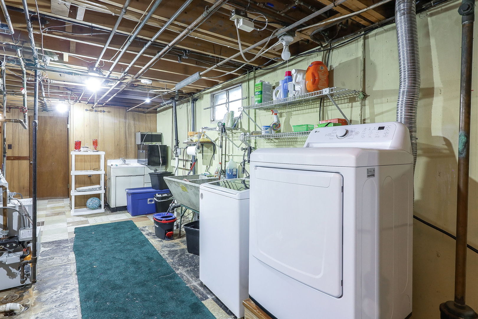 1320 Adeline Court Property Photo 16