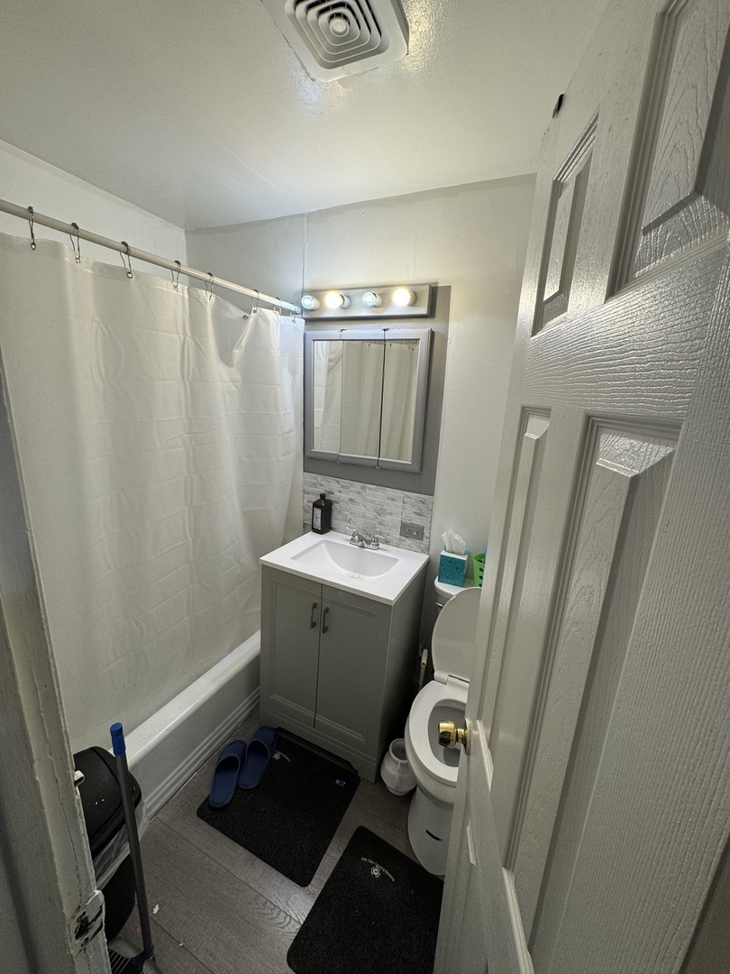3037 Bright Street Property Photo 9