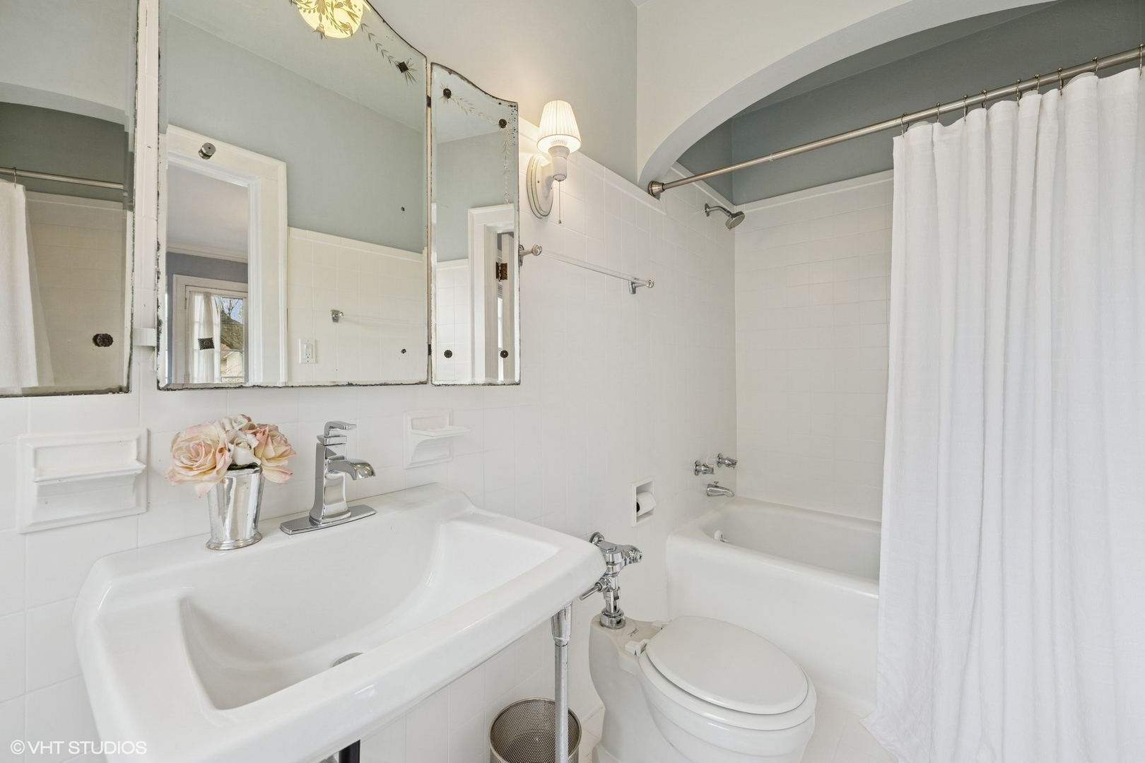 1025 Sheridan Road Property Photo 21