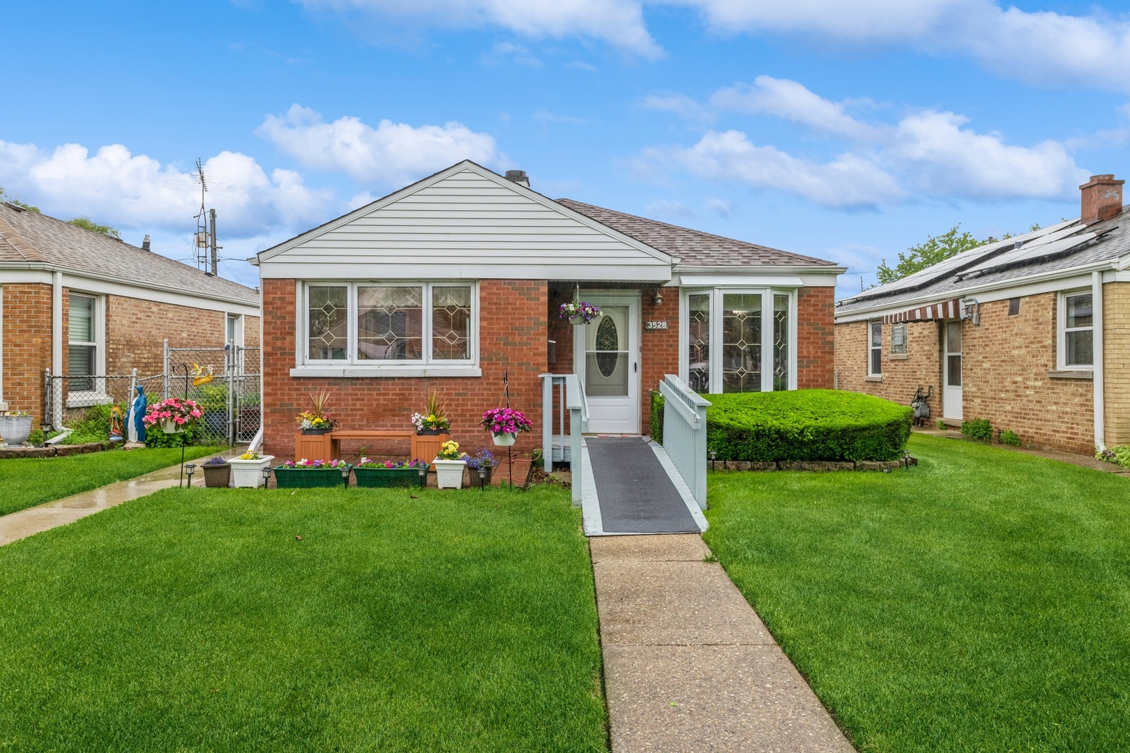 3528 Ernst Street Property Photo 1
