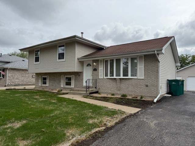 2506 Labrecque Drive Property Photo 1