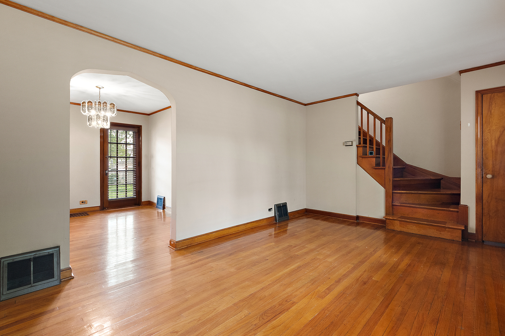 10341 S Trumbull Avenue Property Photo 5