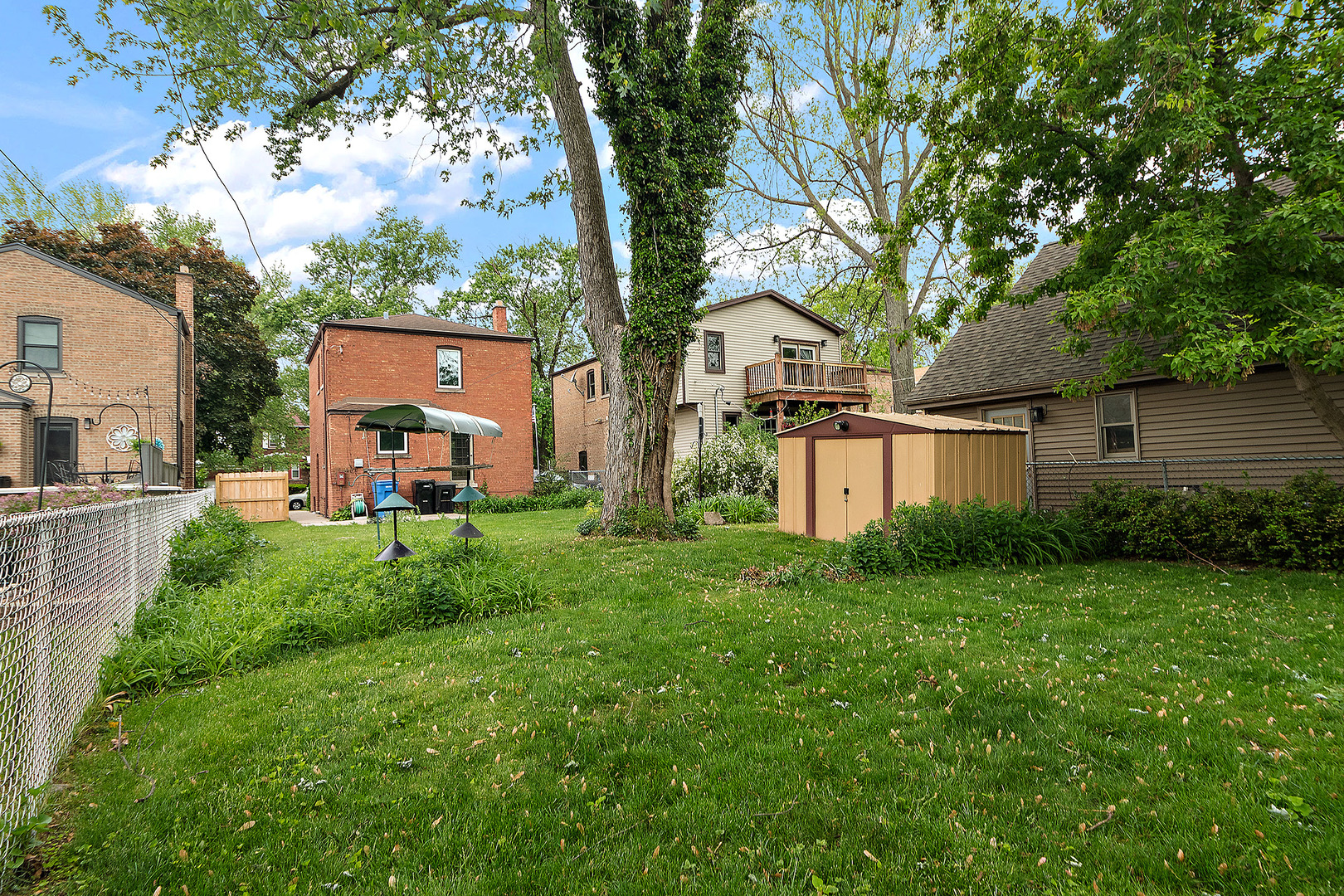 10341 S Trumbull Avenue Property Photo 15