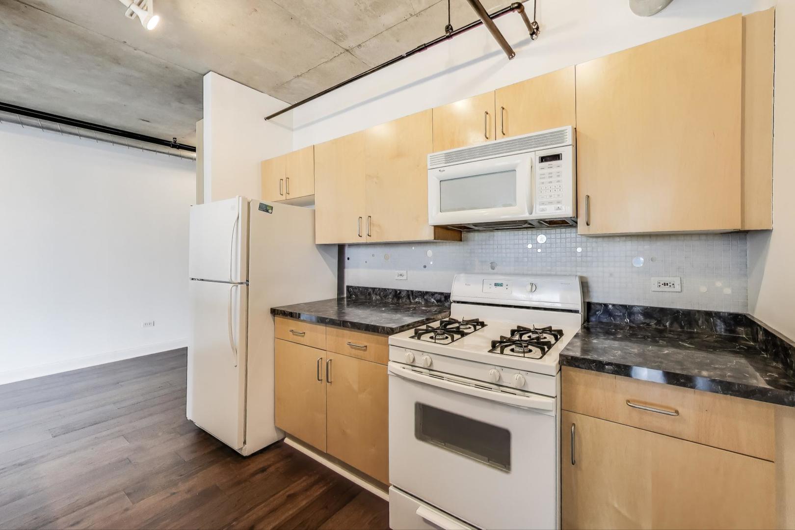 700 W Van Buren Street 1301 Property Photo 8