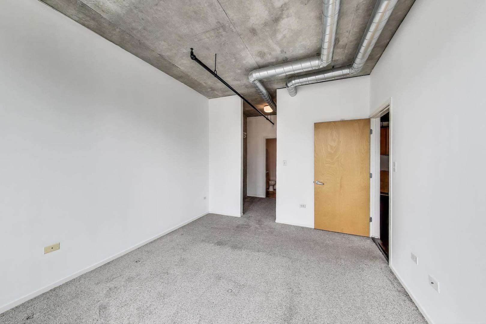 700 W Van Buren Street 1301 Property Photo 10