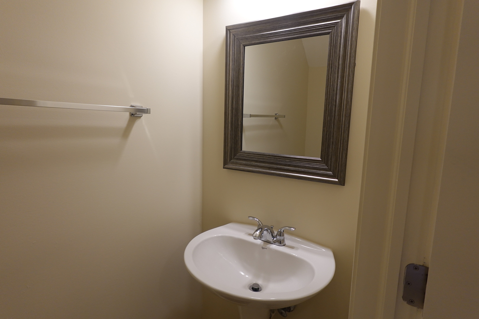 2244 Flagstone Lane 2244 Property Photo 7