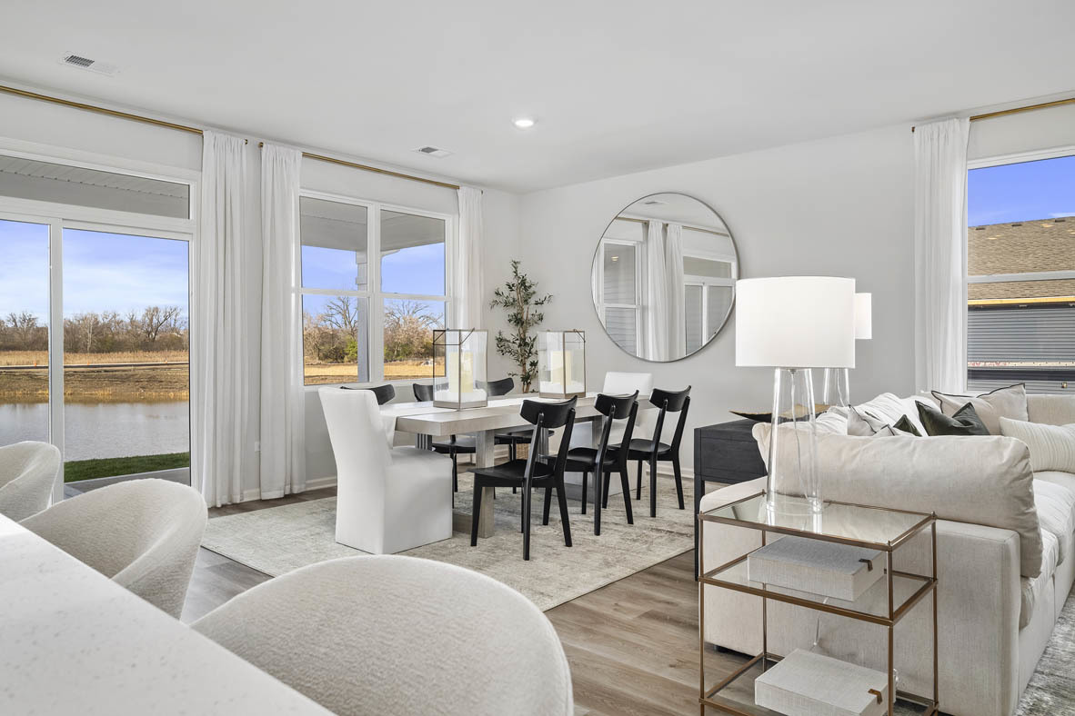 1246 Wild Tulip Circle Property Photo 8