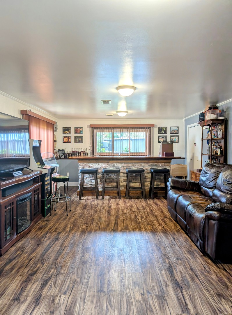 6624 157th Street Property Photo 14