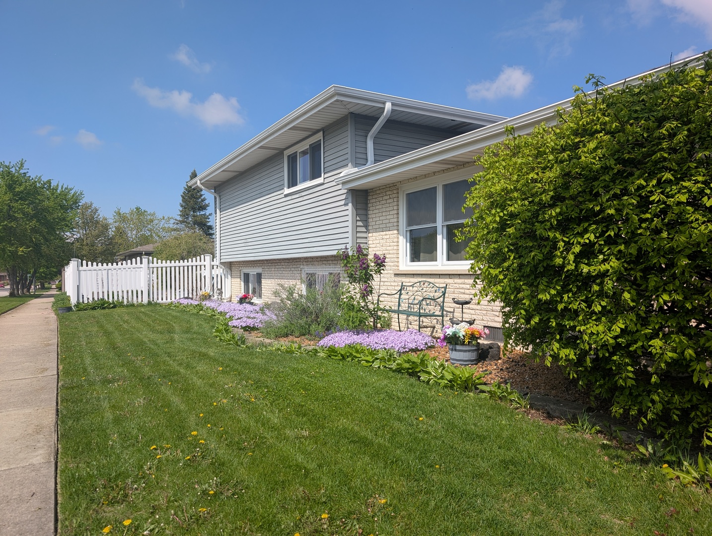 6624 157th Street Property Photo 28
