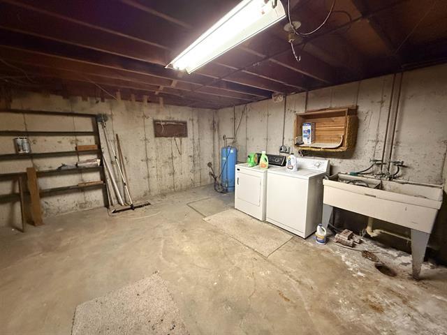8567 Valley View Dr Property Photo 23