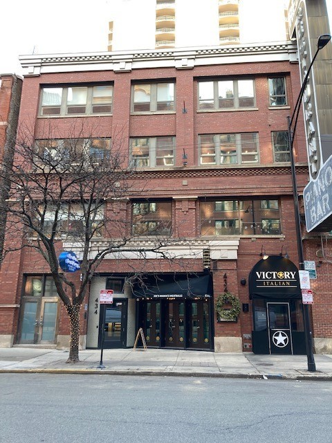 434 W Ontario St Property Photo 1