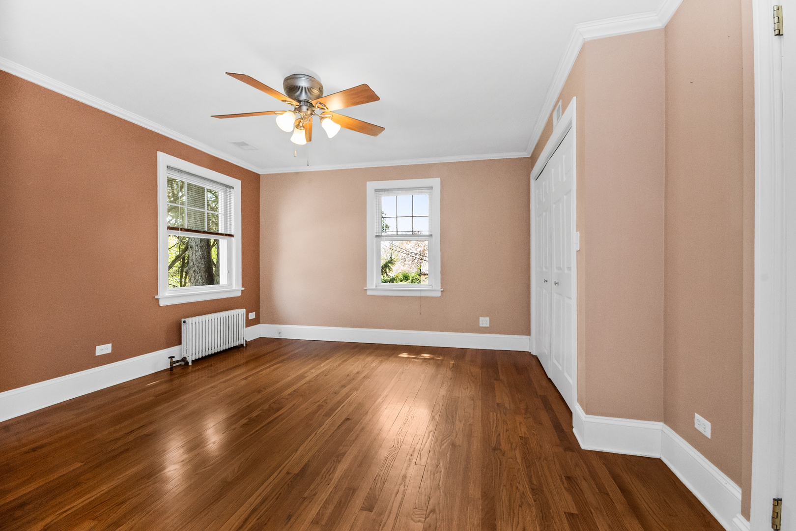 6700 N Fairfield Avenue Property Photo 26