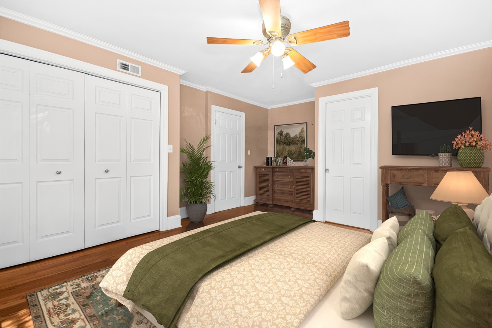 6700 N Fairfield Avenue Property Photo 27