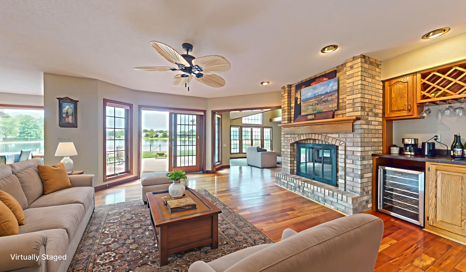 2903 Prairie Meadow Drive Property Photo 3