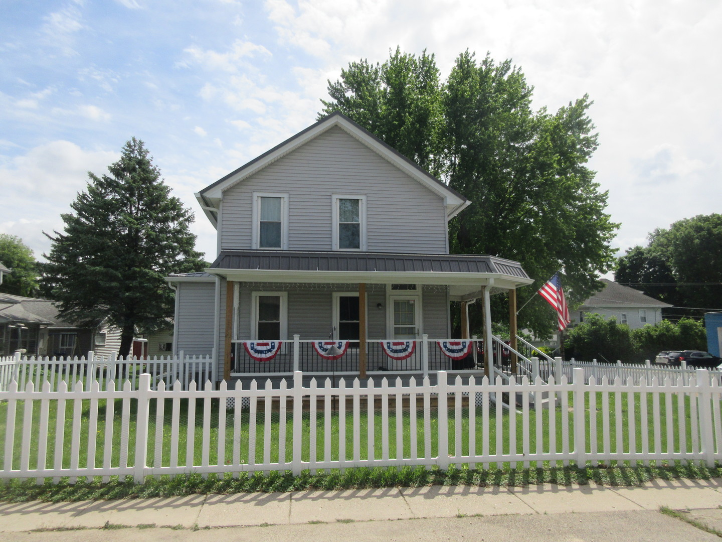 500 N Main Avenue Property Photo 1