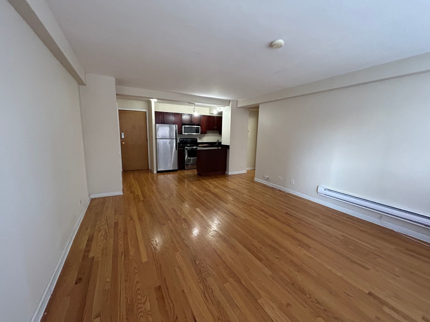 4180 N Marine Dr Property Photo 9