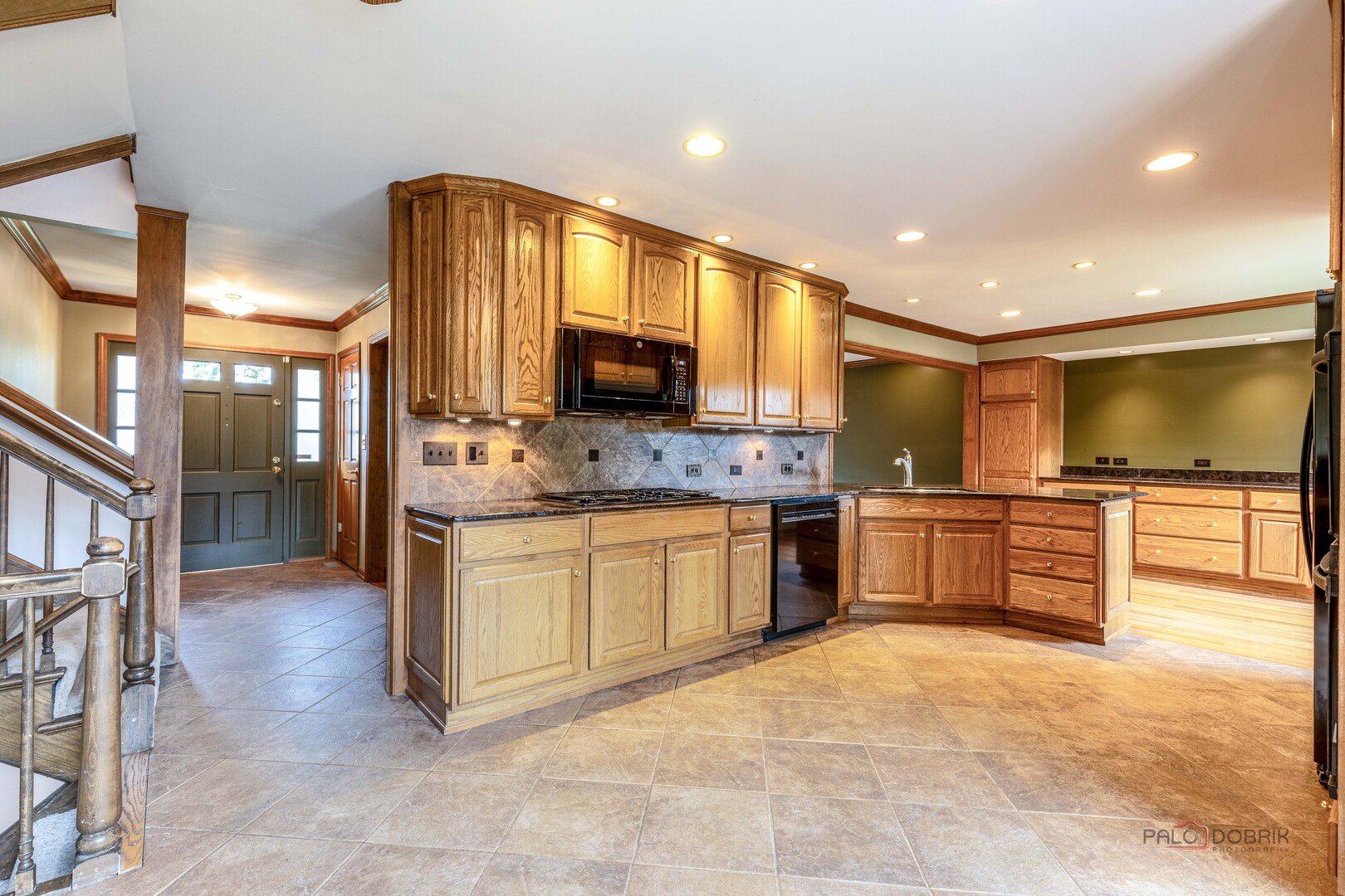 1137 Pine Tree Lane Property Photo 10
