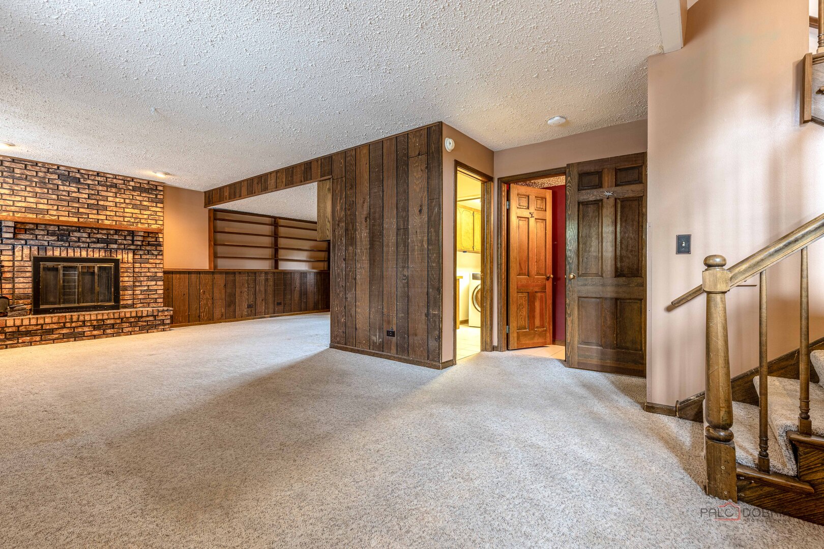 1137 Pine Tree Lane Property Photo 12