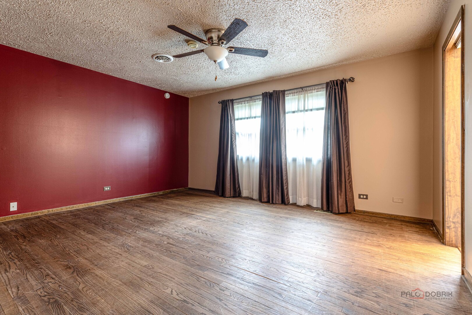 1137 Pine Tree Lane Property Photo 28