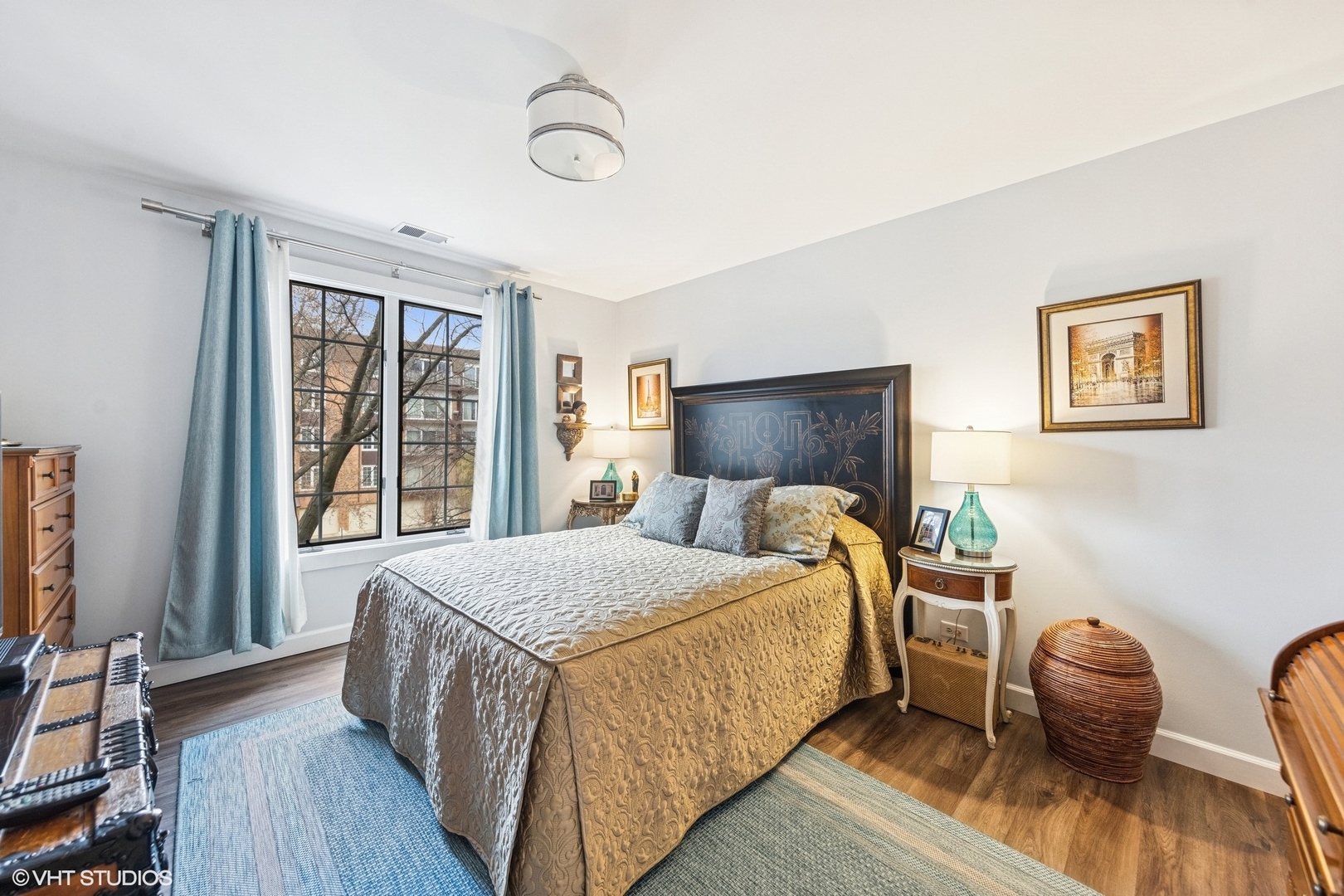 445 N Park Boulevard 3d Property Photo 11