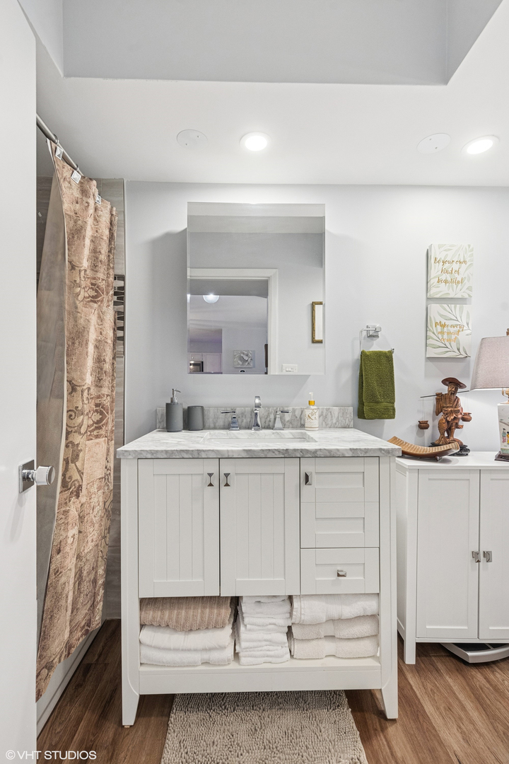 445 N Park Boulevard 3d Property Photo 13