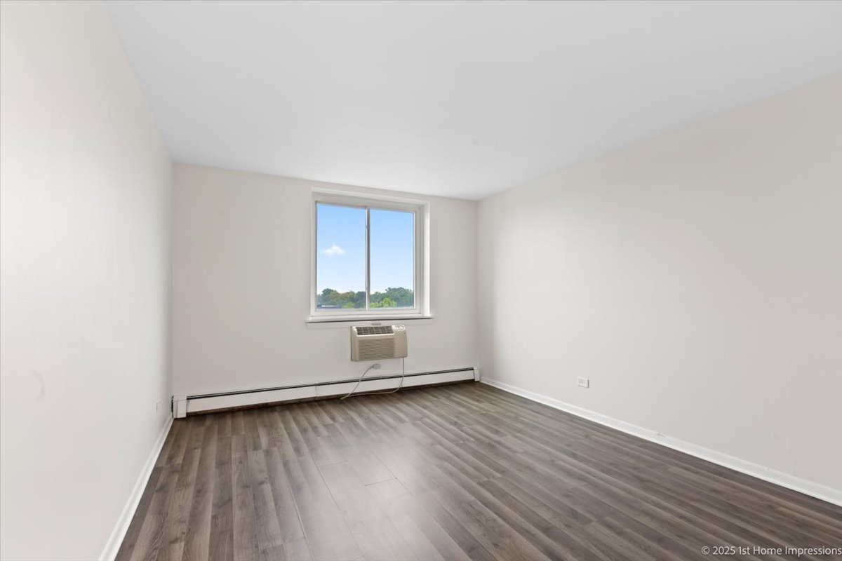 9745 S Karlov Avenue 608 Property Photo 9