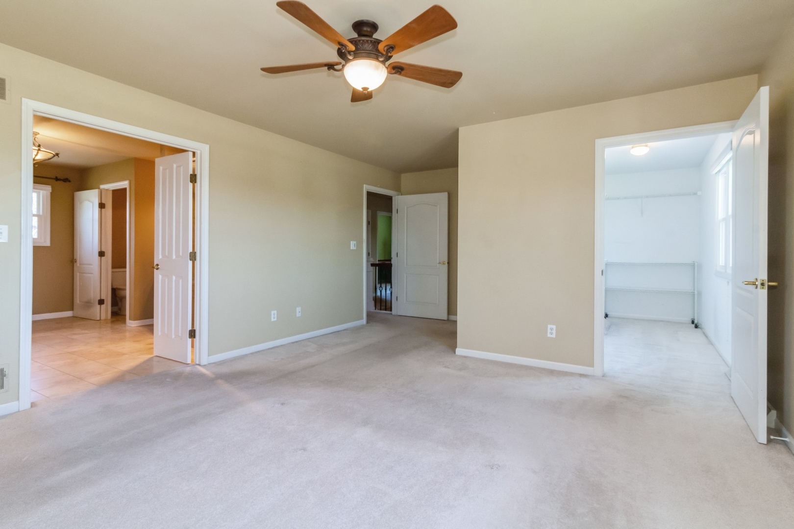 230 S Constitution Dr Property Photo 14