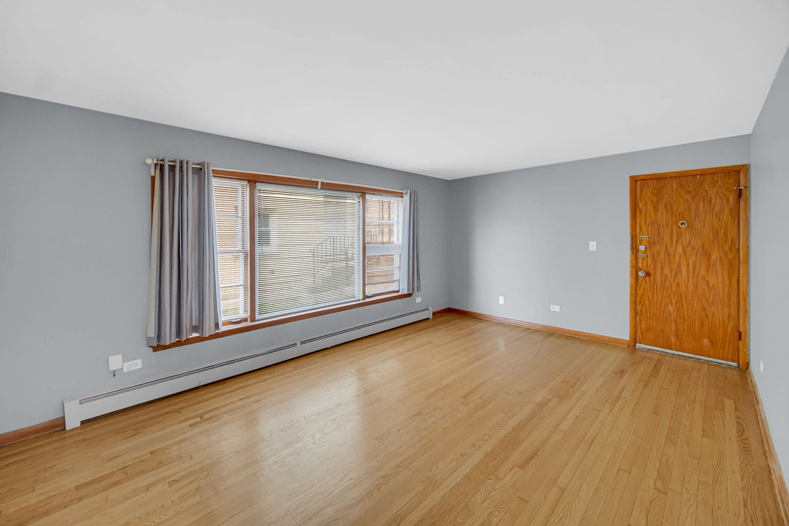 1821 S Harlem Avenue Property Photo 15