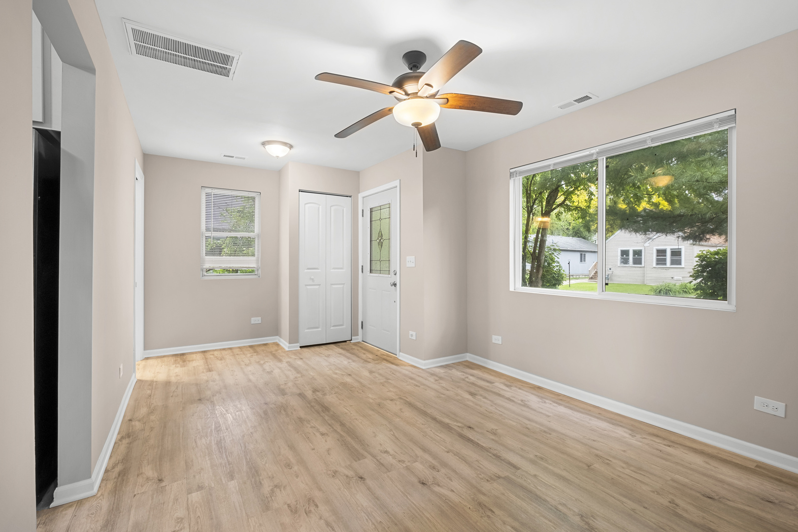 318 Kenwood Drive Property Photo 10