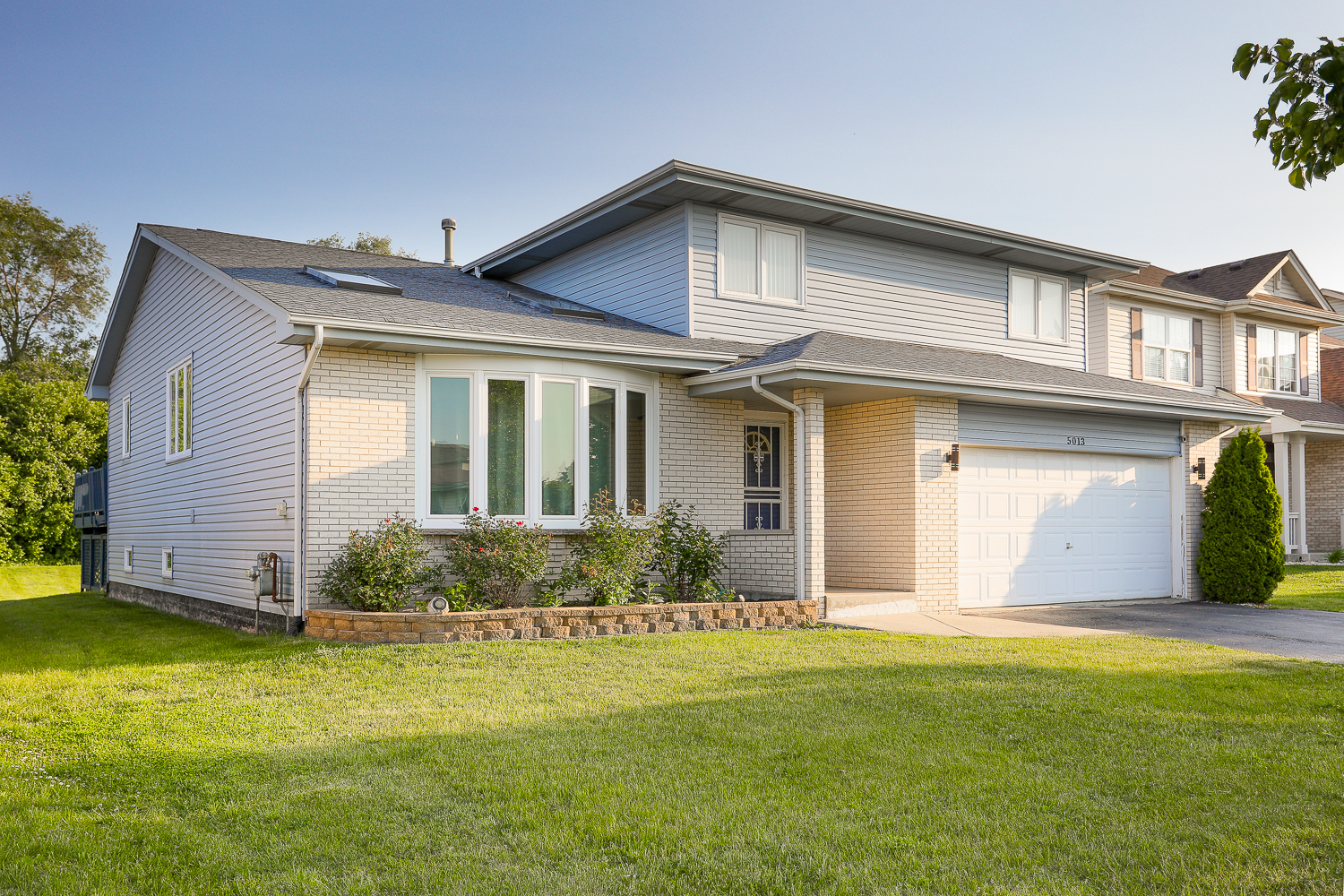 5013 180th Street Property Photo 1