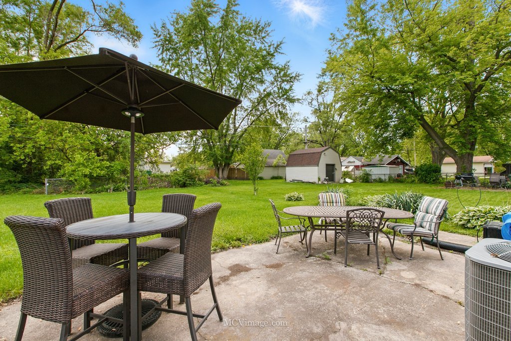 15514 Ridgeway Ave Property Photo 12