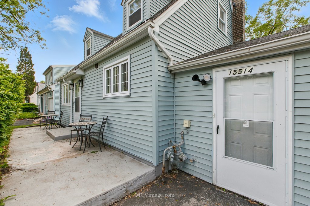 15514 Ridgeway Ave Property Photo 15