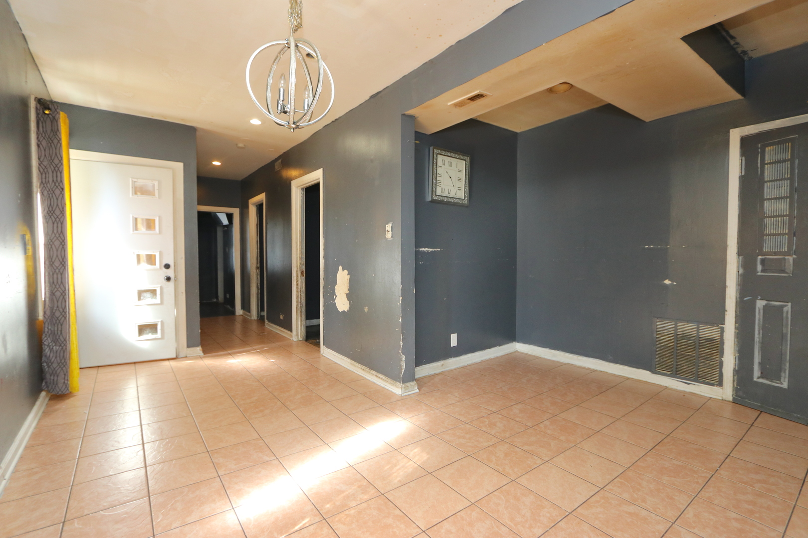 727 N Springfield Avenue Property Photo 2