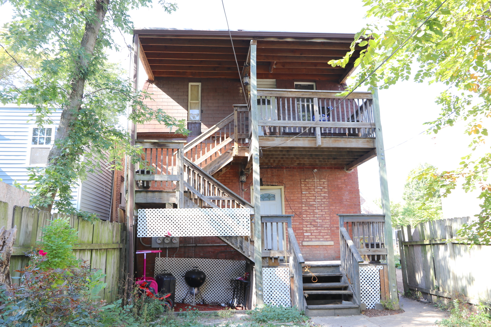 727 N Springfield Avenue Property Photo 21