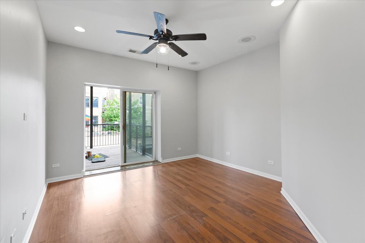7717 N Marshfield Avenue 2 Property Photo 10