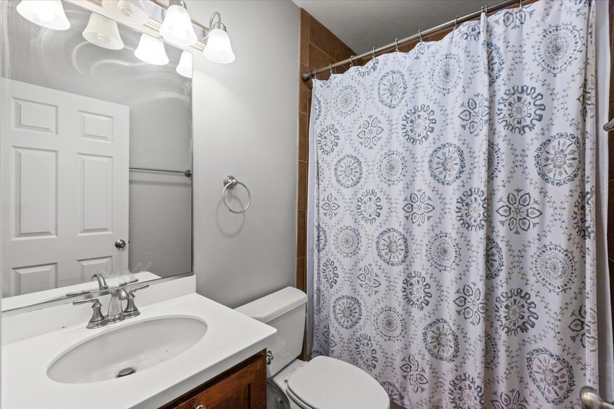 7717 N Marshfield Avenue 2 Property Photo 15