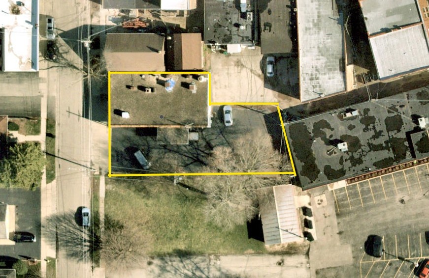 957 Victoria Street Property Photo 2