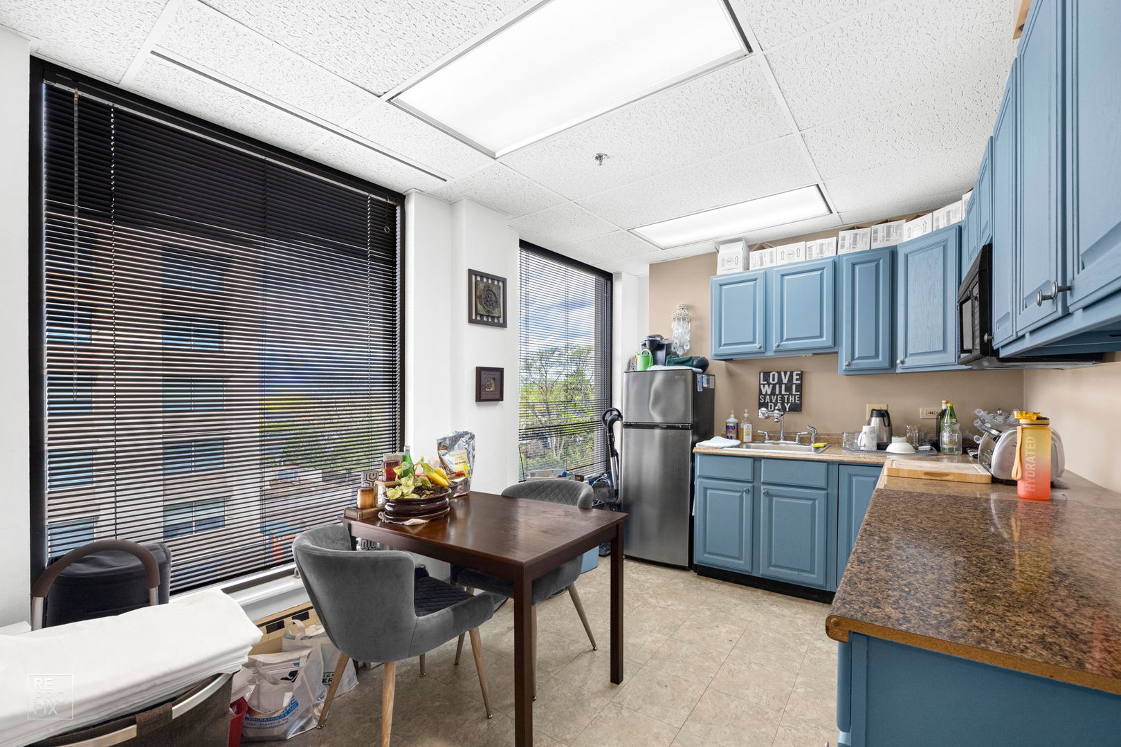 12381028 Property Photo 12