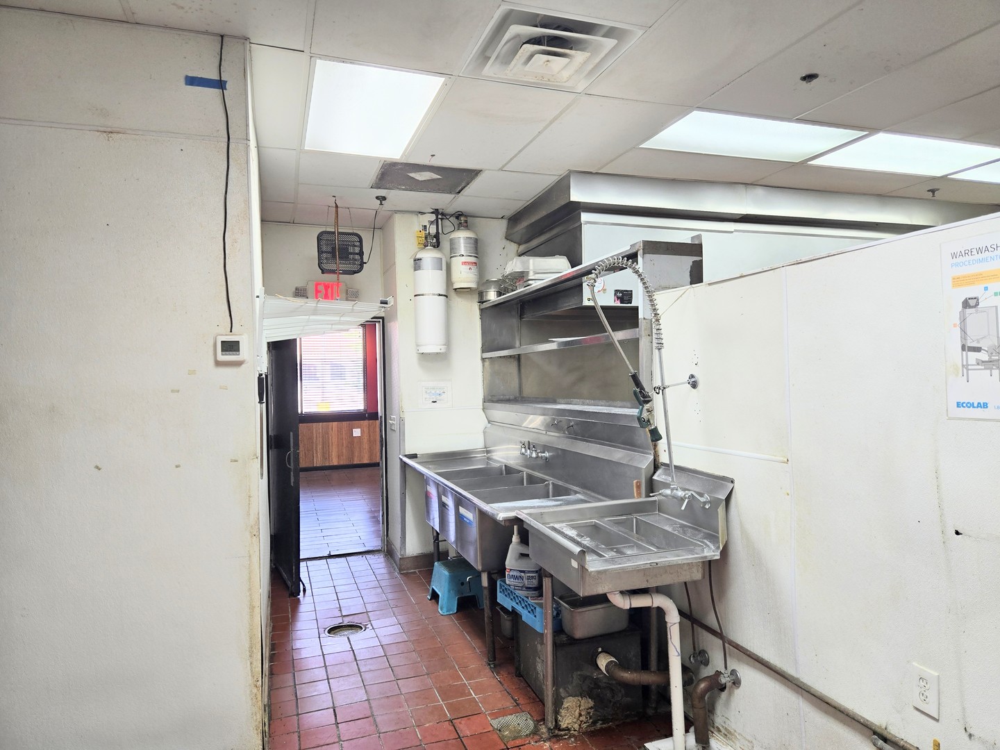 9850 Milwaukee Avenue Property Photo 12