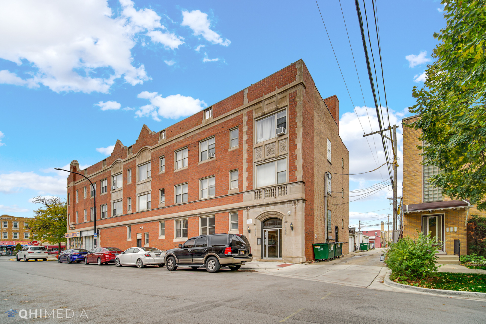 6117 W Cermak Road Property Photo 15