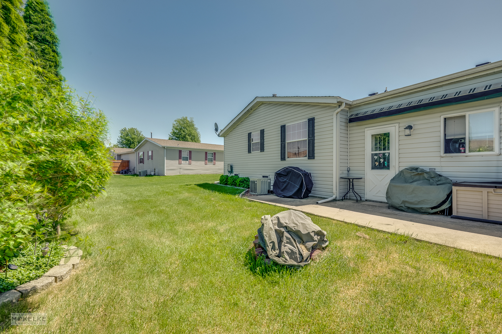 654 Bluebird Circle B Property Photo 5